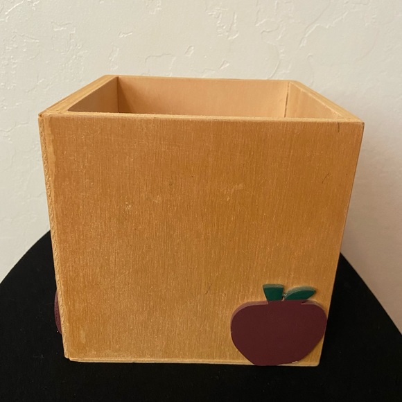 Treat box and note pad set great for Teachers - Picture 5 of 7